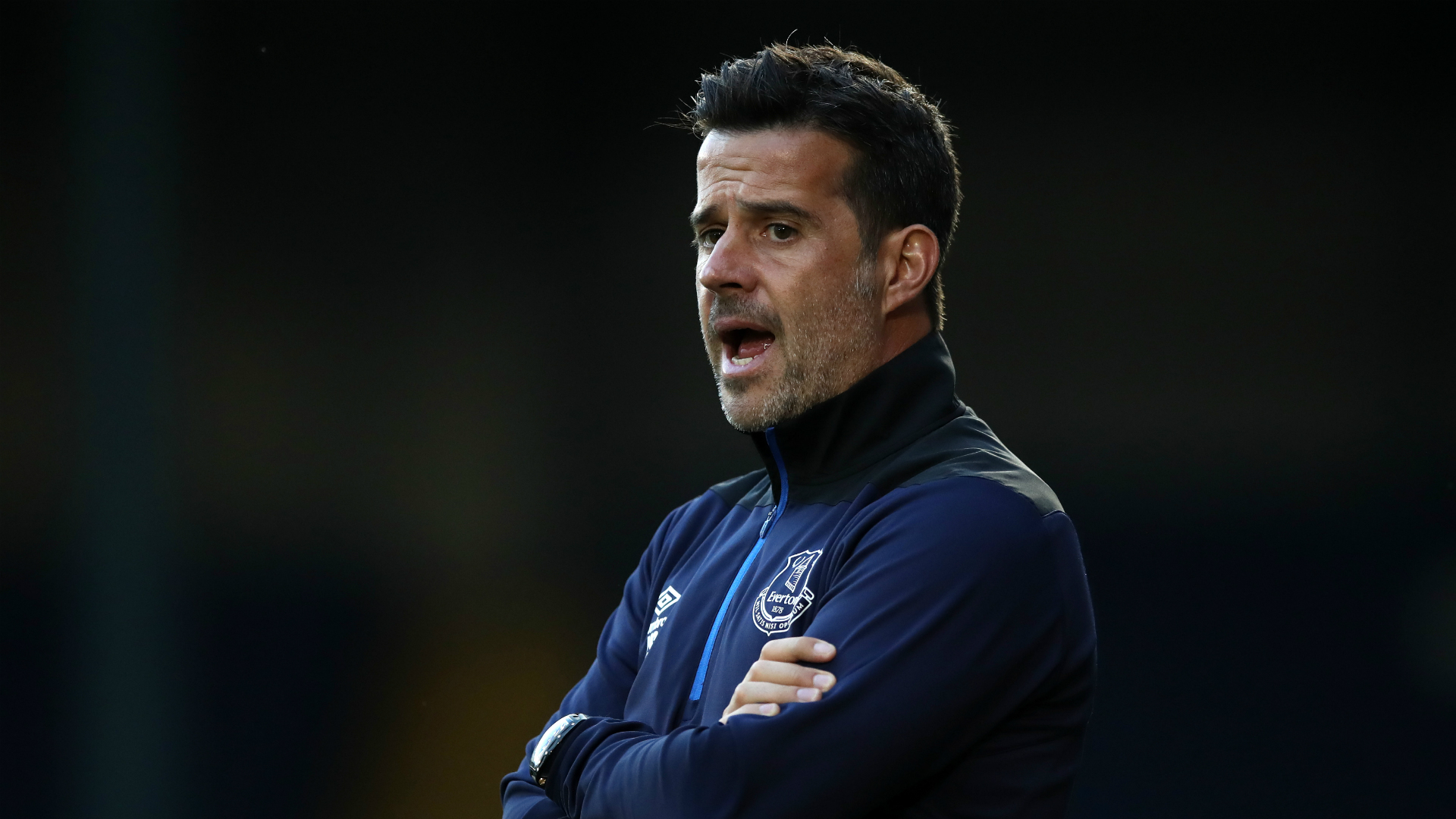 足球中占有 足球中占有